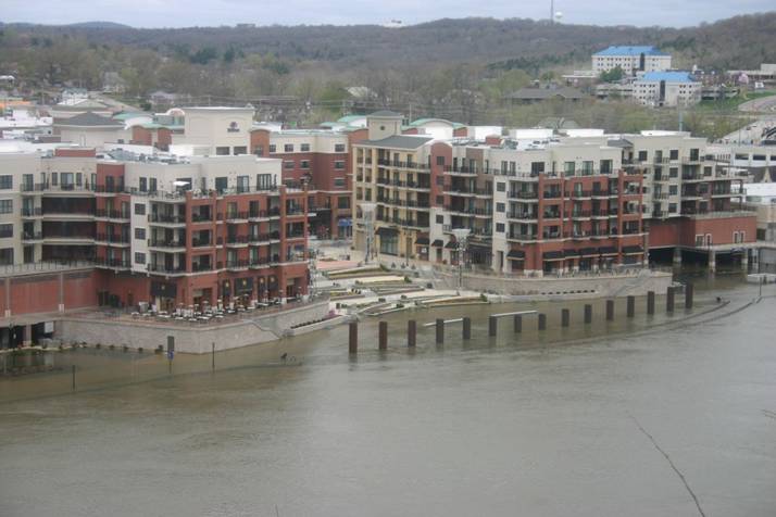 Scotty's Trout Dock on Lake Taneycomo. Picture taken by Bob Gard.