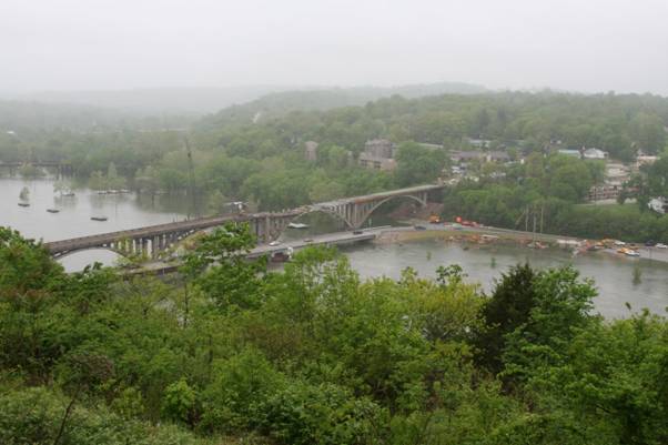 Taneycomo Lake during 2011 Flood!
The Arched Bridge over Lake Taneycomo is currently under renovation.  The newly completed bridge is just below.