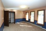 Guest bedroom.